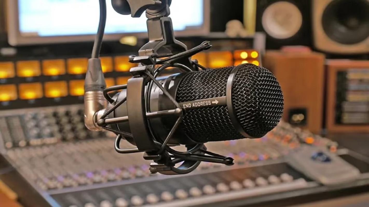 Día Mundial de la Radio: la voz que conecta al mundo