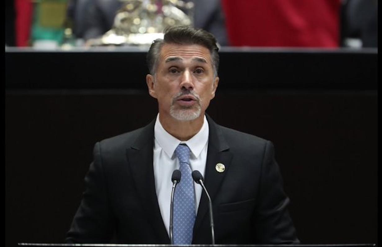 Sergio Mayer ofrece disculpa tras reincorporarse a la Cámara de Diputados