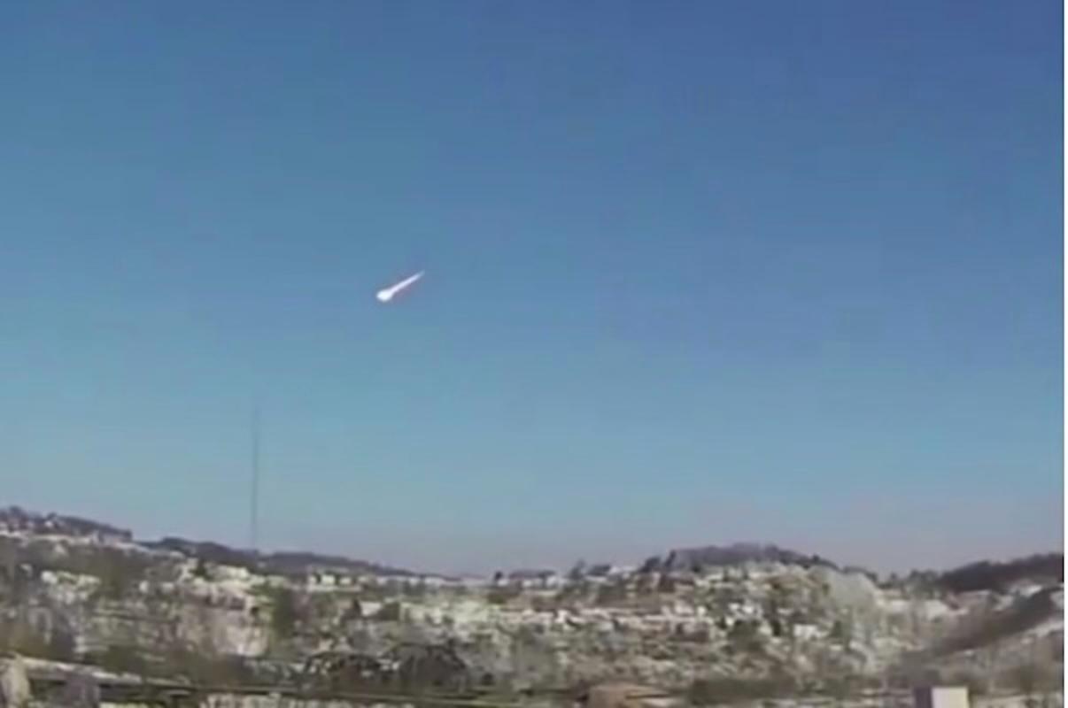 Aparecen meteoritos en Estados Unidos 