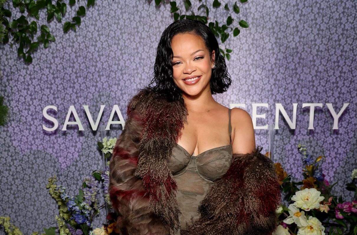 Atacan a balazos residencia de Rihanna en Beverly Hills