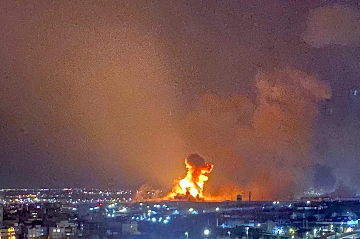 Estados Unidos e Israel retoman ataques vs Irán 