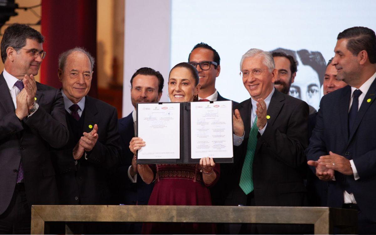 Sheinbaum anuncia acuerdo para impulsar la industria siderúrgica en México