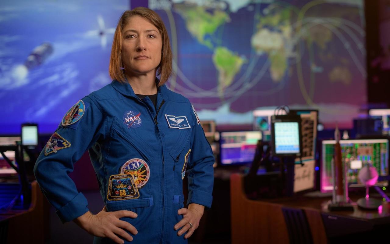 Christina Koch hace historia: será la primera mujer en viajar a la Luna con Artemis II