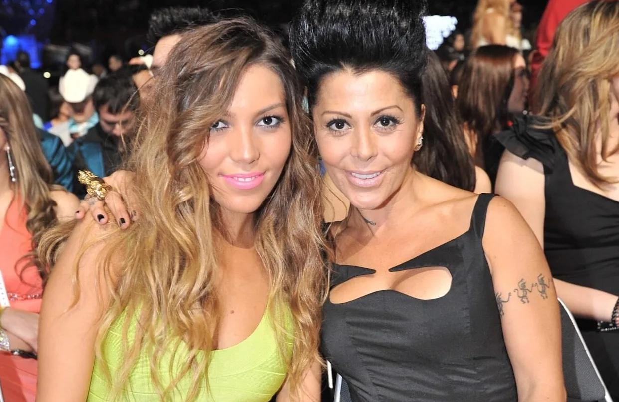 Alejandra Guzmán reacciona a rumores de embarazo de Frida Sofía