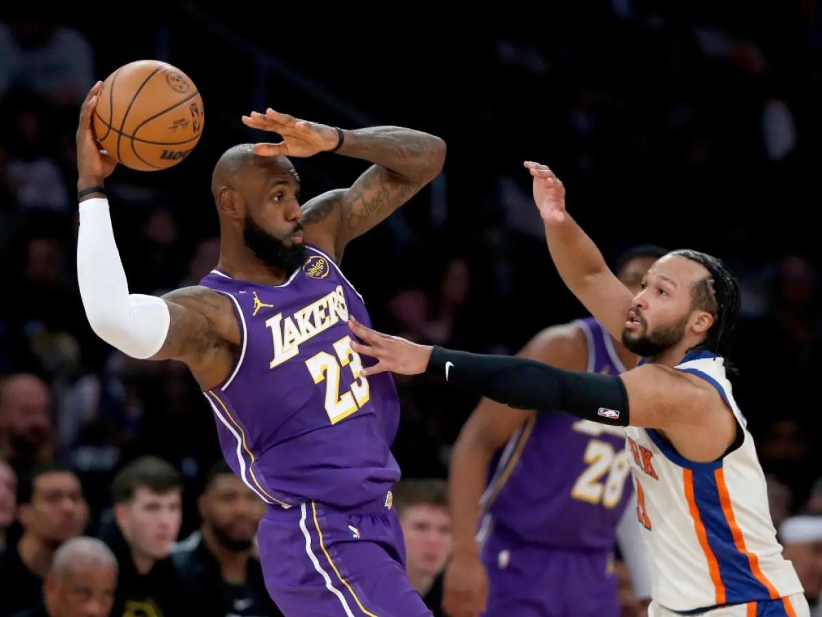 Playoffs NBA: Knicks resurgen, Lakers al borde del adiós