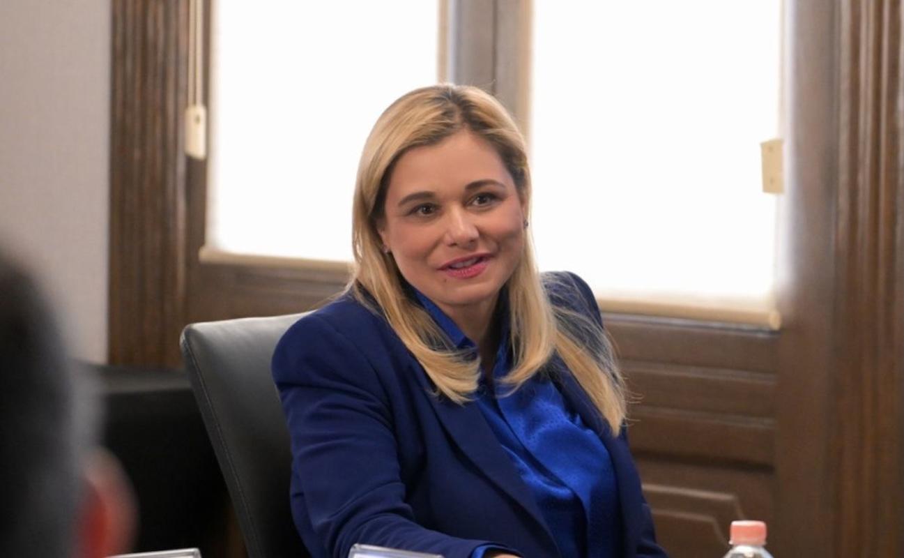 Maru Campos comparece ante la FGR en CDMX por caso de agentes extranjeros en Chihuahua