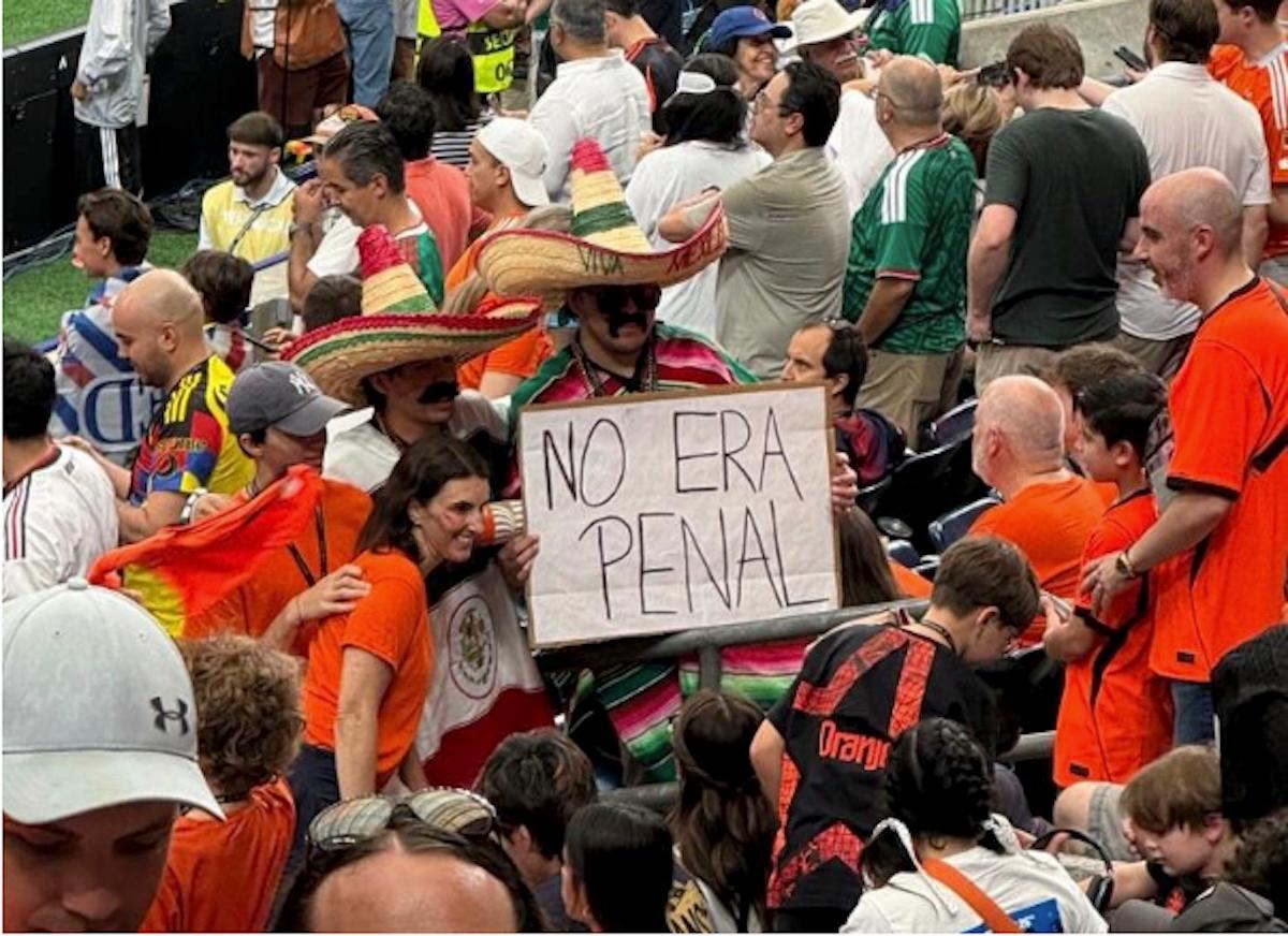 Afición mexicana en Houston recordó que no era penal