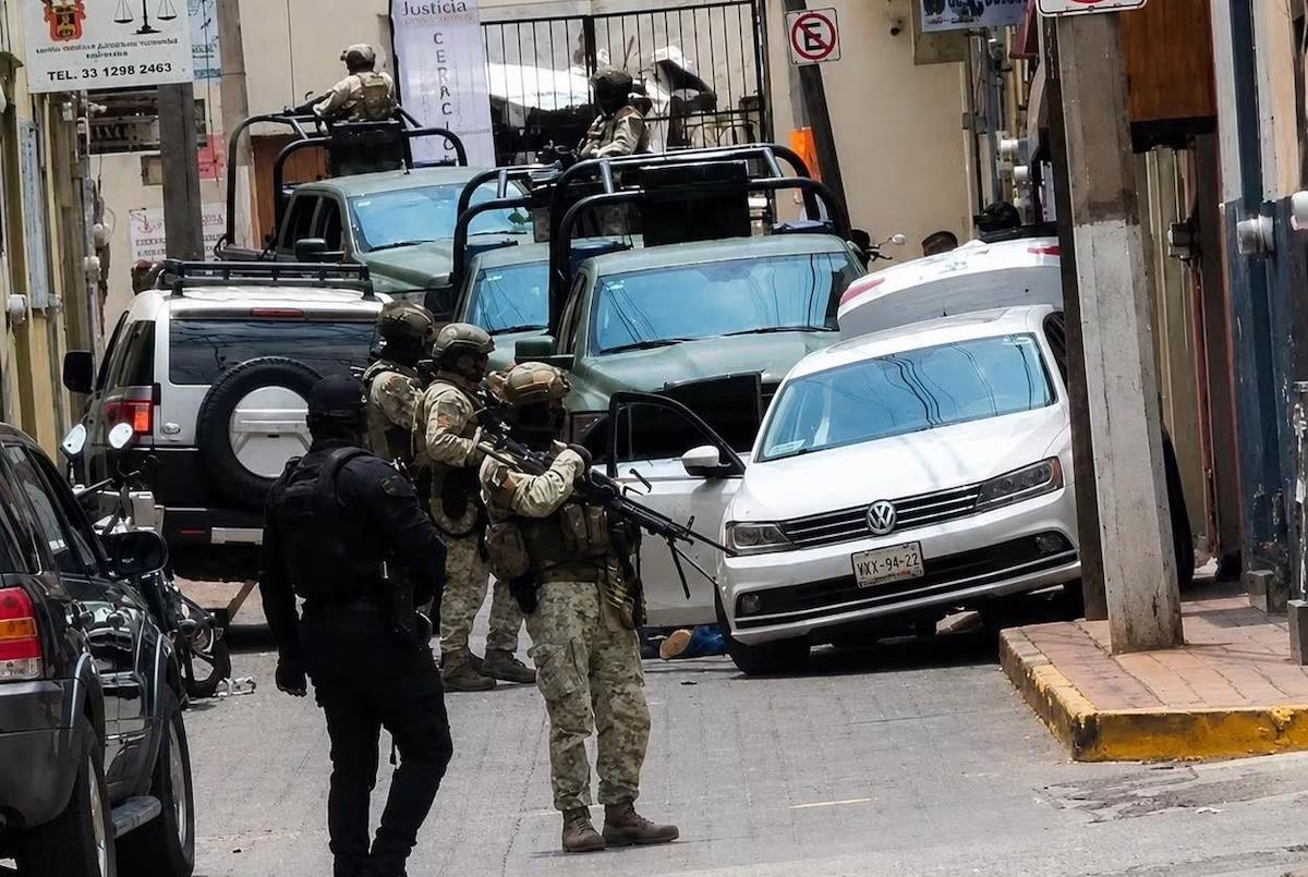 Capturan en Atotonilco el Alto a presunto autor intelectual del homicidio del exalcalde de Uruapan