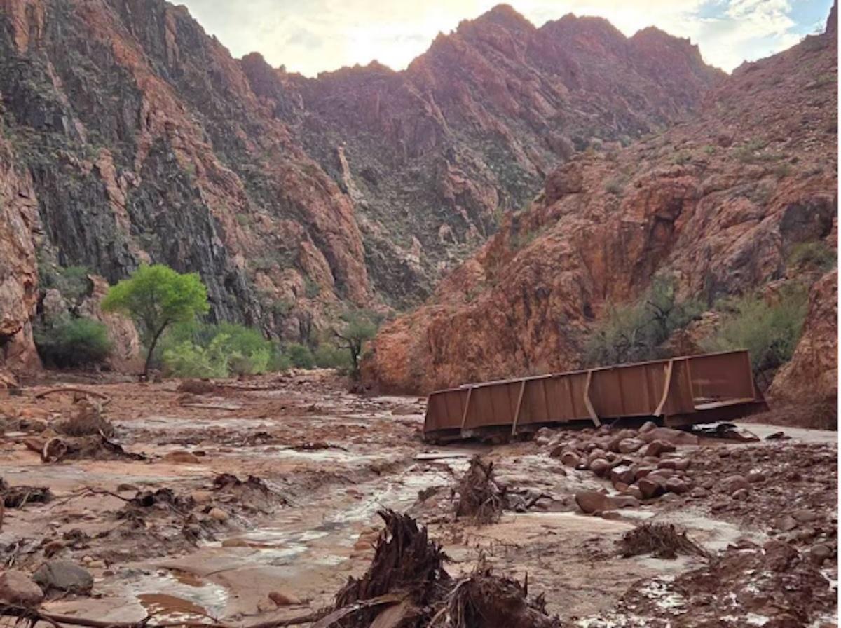 20 personas desaparecidas, por inundación repentina en el Gran Cañón