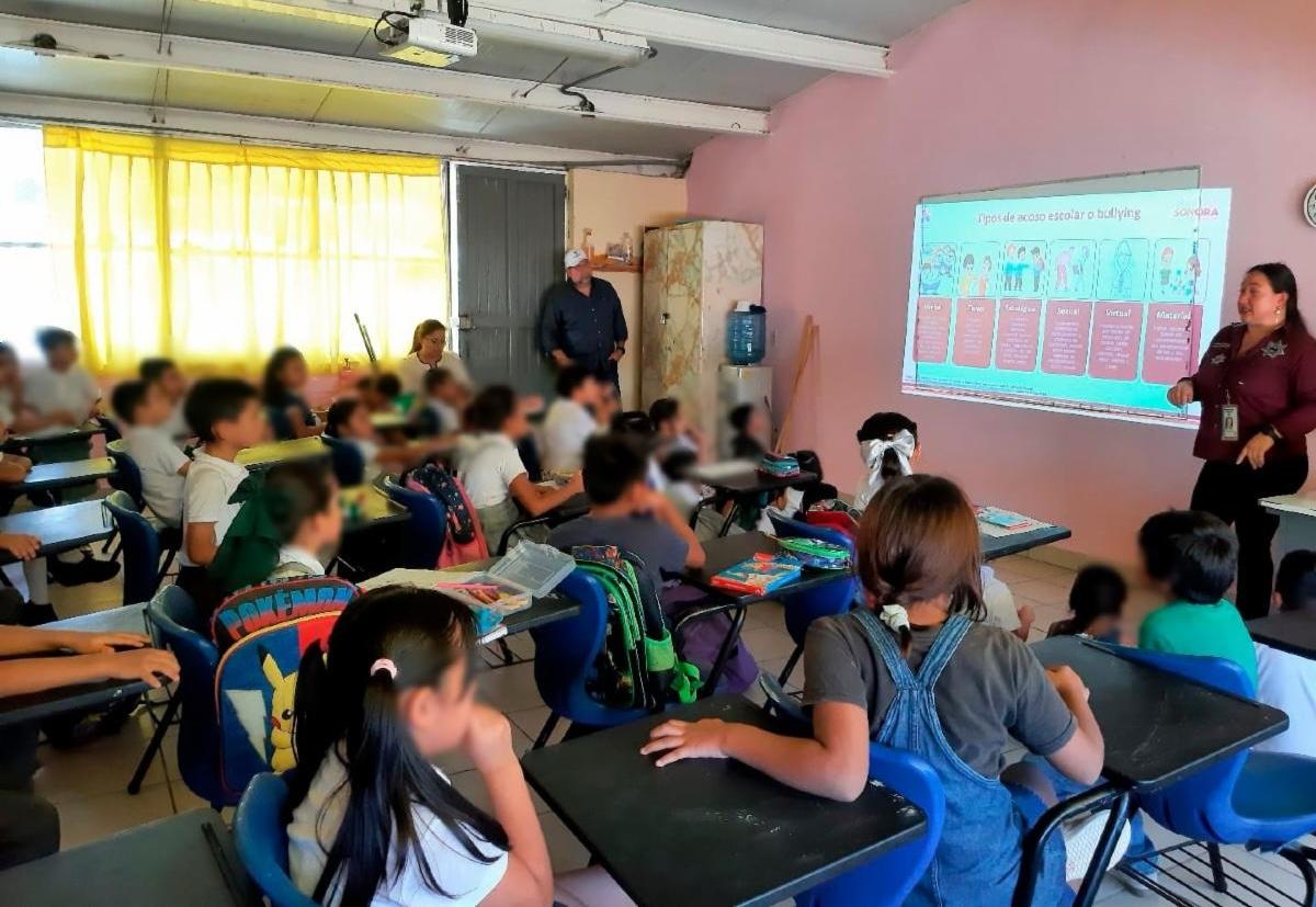 Niñas y niños de Puerto Peñasco se comprometen a ser Promotores por La Paz