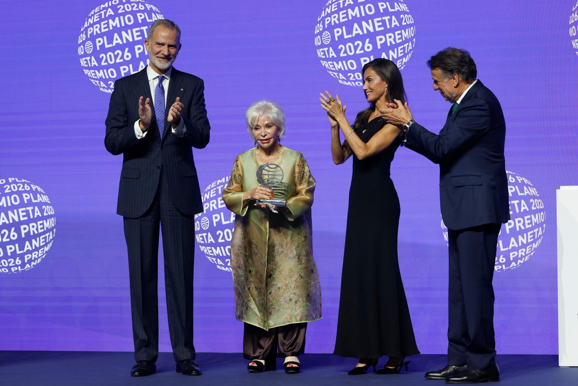 Isabel Allende recibe el Premio Planeta 2026