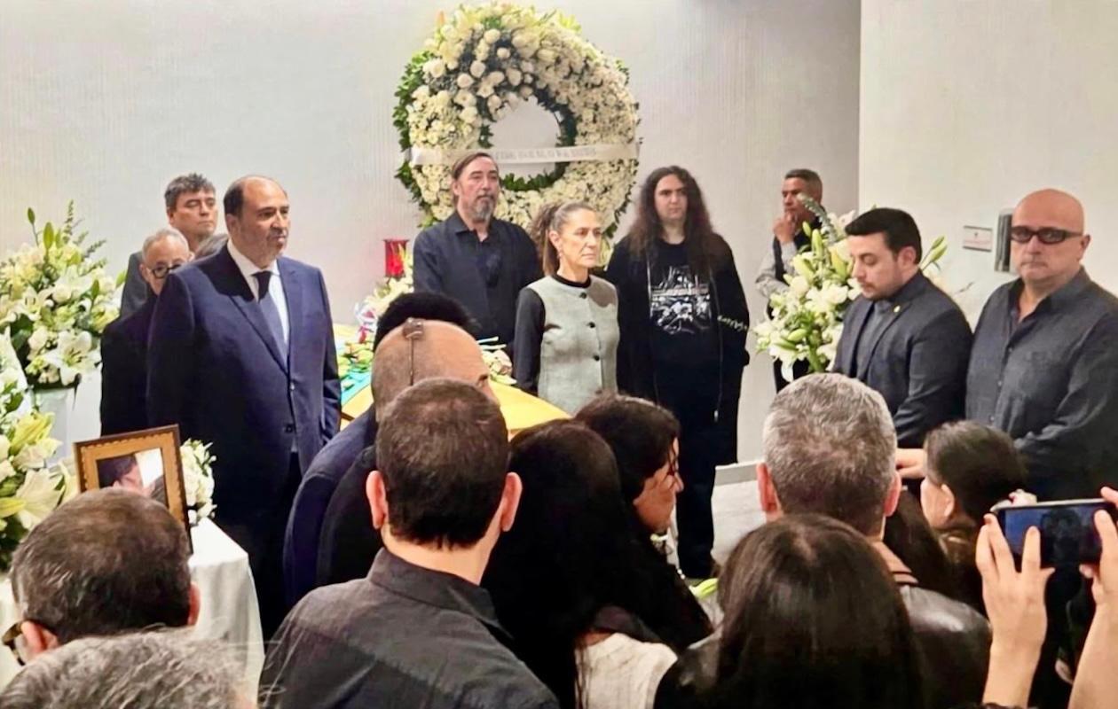 Sheinbaum hace Guardia de Honor en funeral de Cuauhtémoc Cárdenas 