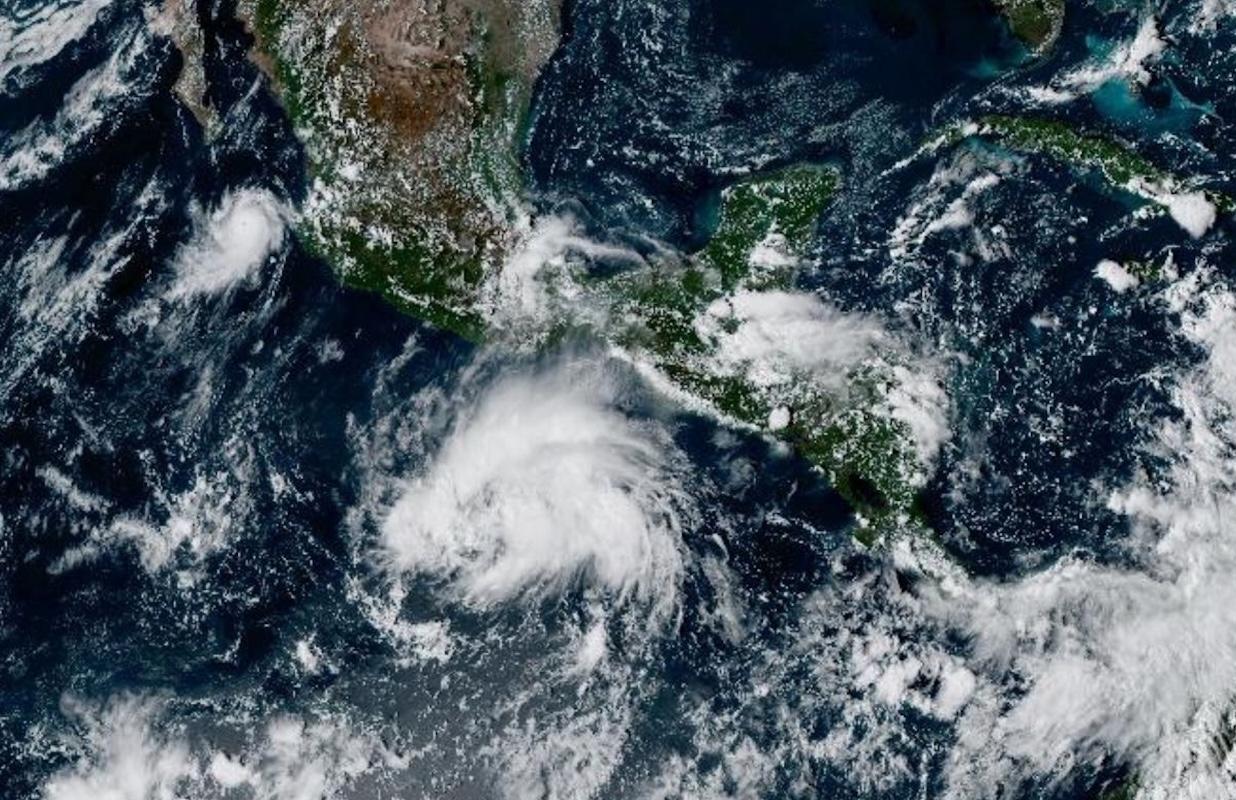 Trudy podría alcanzar categoría 4 y acercarse a las costas del Pacífico mexicano