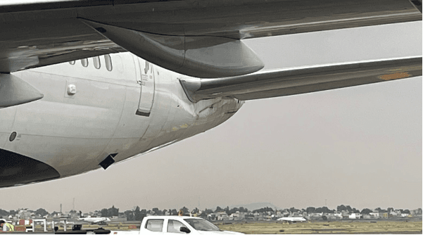 Choque de aviones en el AICM ¿Qué pasó?