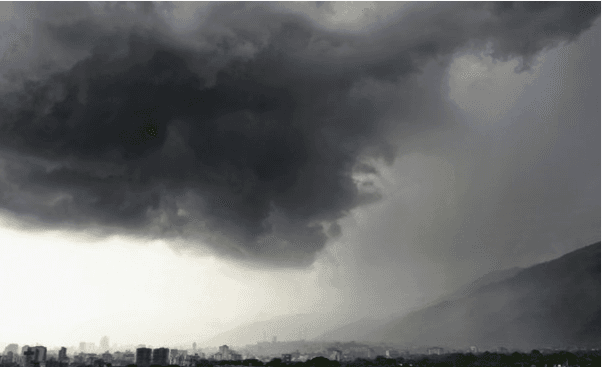 Lluvias causan caos en la CDMX y Edomex