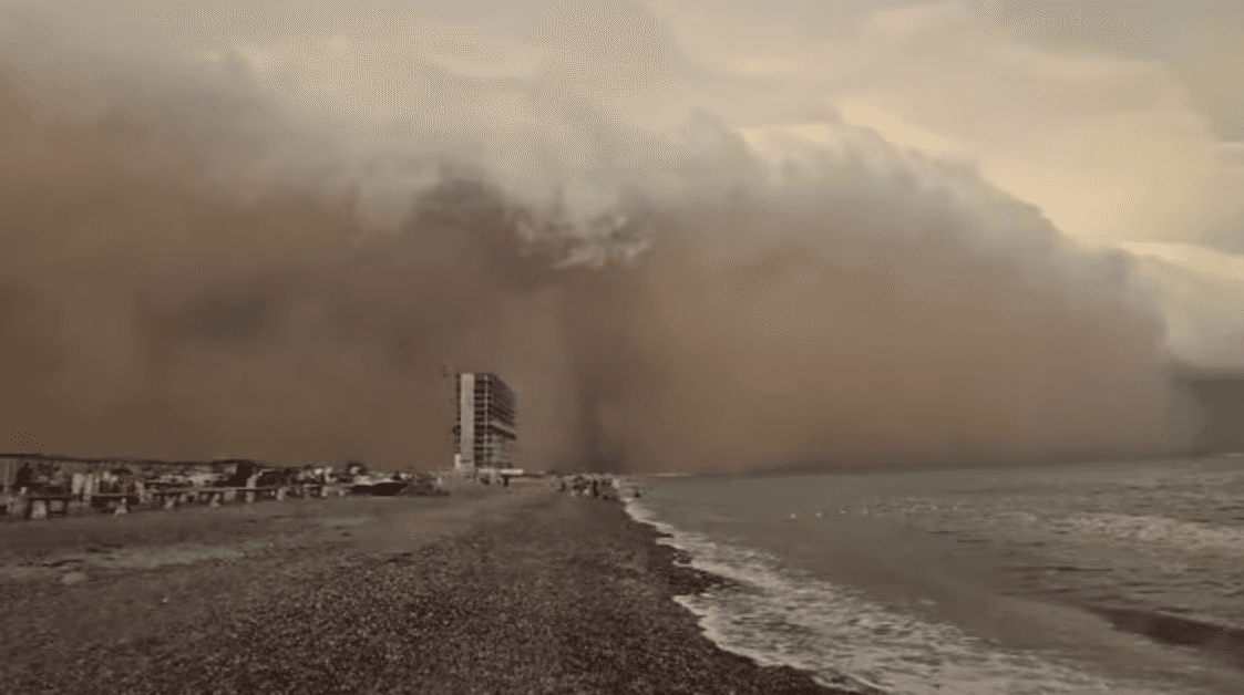 Reporta Protección Civil Sonora saldo blanco por tormenta de arena