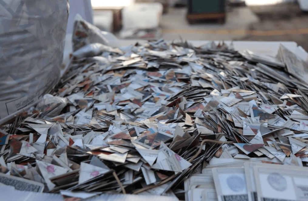 Destruyen en el INE 25 mil 614 credenciales de elector en Guerrero