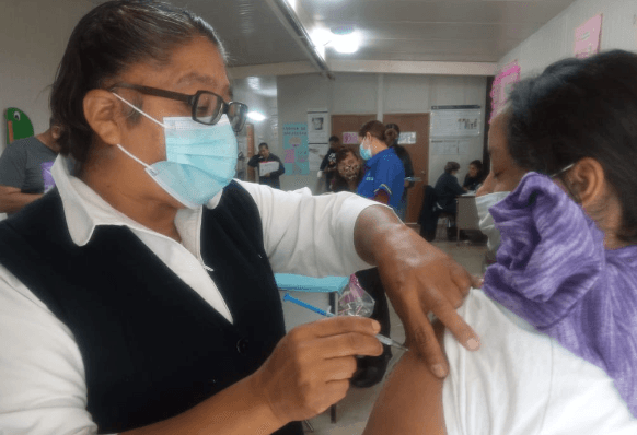 UNAM recomienda reactivar el uso de cubrebocas para evitar contagios de covid19