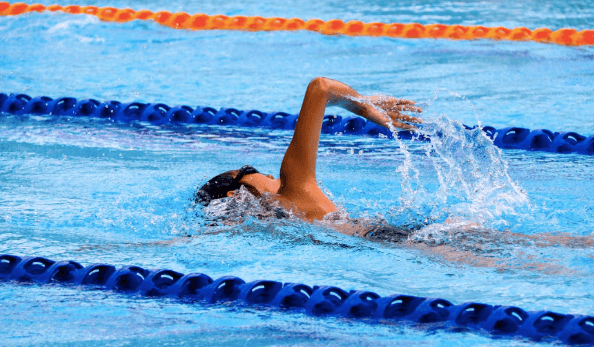 CONADE desapareció a la Federación Mexicana de Natación
