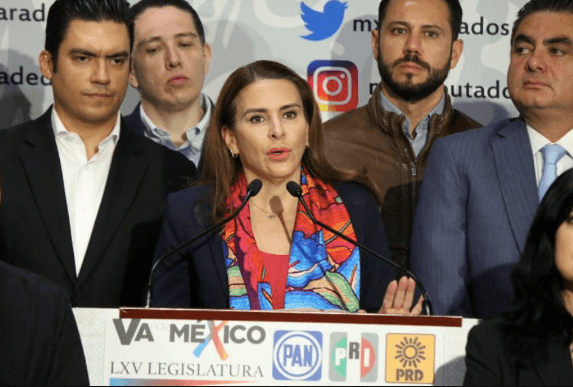 Oposición en Congreso de la Unión impugnará los libros de texto gratuitos ante la Corte