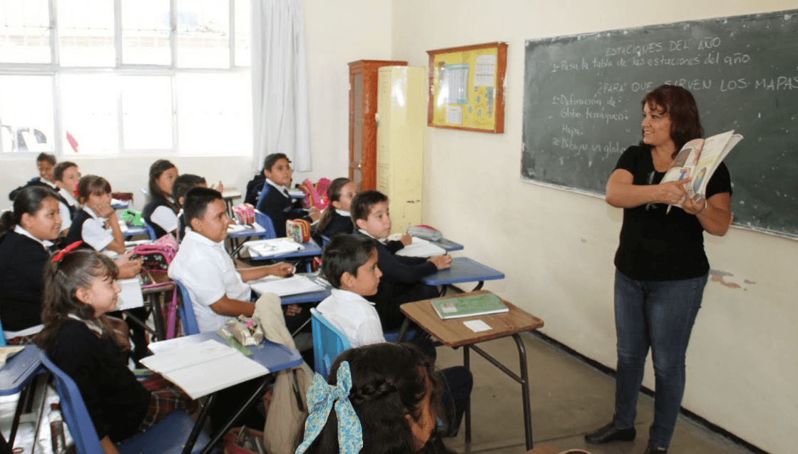 El ciclo escolar en Guanajuato arranca con varios maestros que se dan de baja