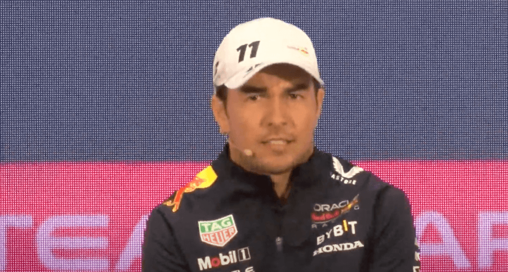 Checo Pérez presentó el casco que utilizará el fin de semana en la CDMX