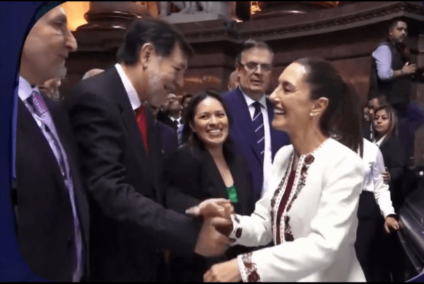 Noroña recibe desaire de Claudia Sheinbaum