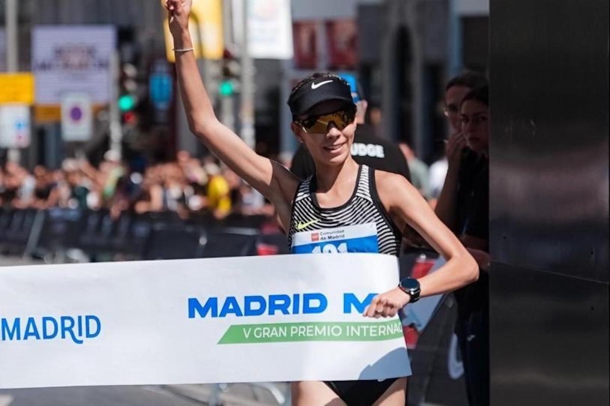 Atleta mexicana Alegna González triunfa en Madrid