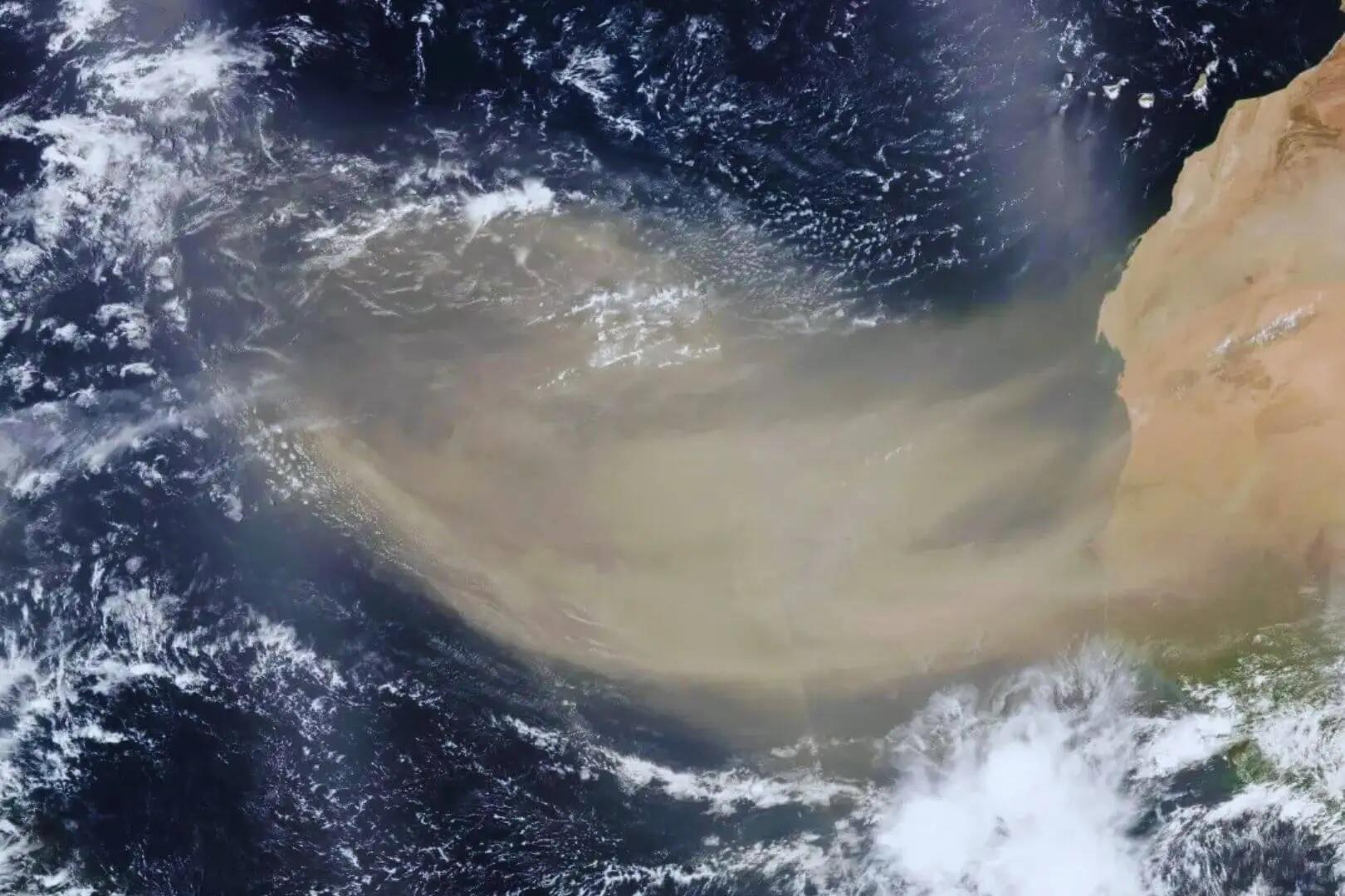 NASA capta la llegada del polvo del Sahara a México