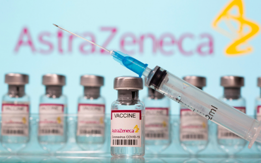 AstraZeneca admite que su vacuna contra el Covid 19 genera trombosis