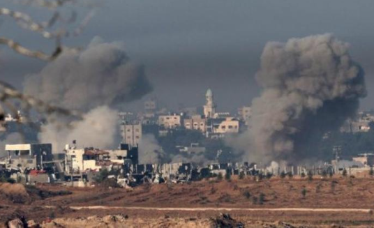 Reinician bombarderos en la Franja de Gaza