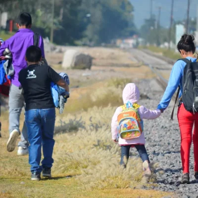 El gobierno de México está en conversaciones para extender el apoyo económico  a migrantes