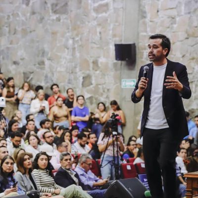 Visita Álvarez Máynez Jalisco y dialoga con jóvenes en la UDG
